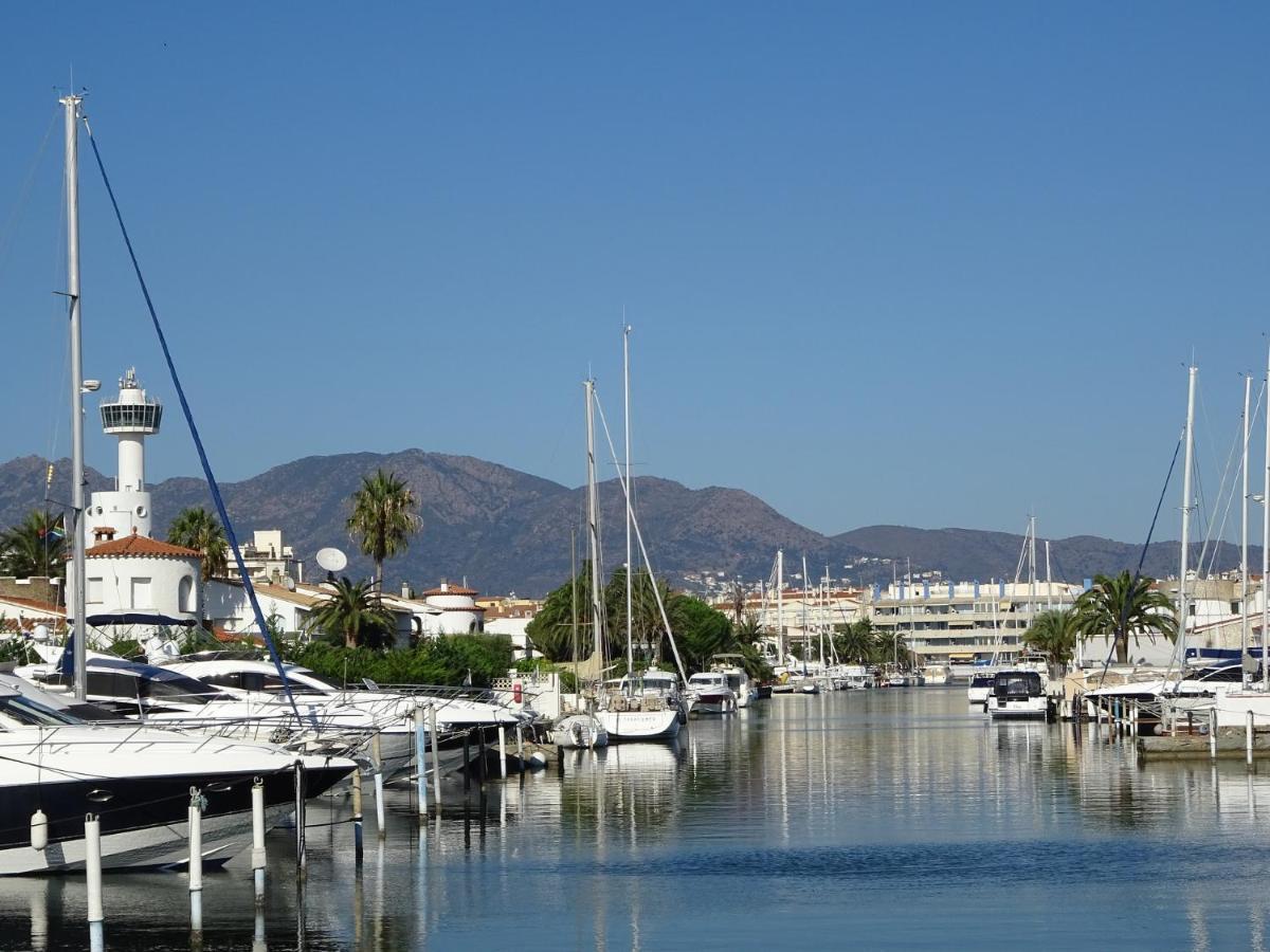 Nº6 Ampuriabrava